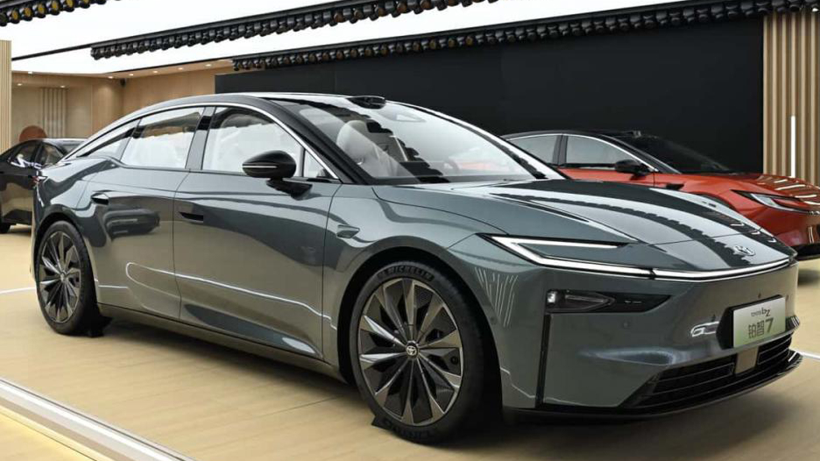 Το Toyota bZ7 «έγραψε» 3.100 παραγγελίες σε μία ώρα στην Κίνα  